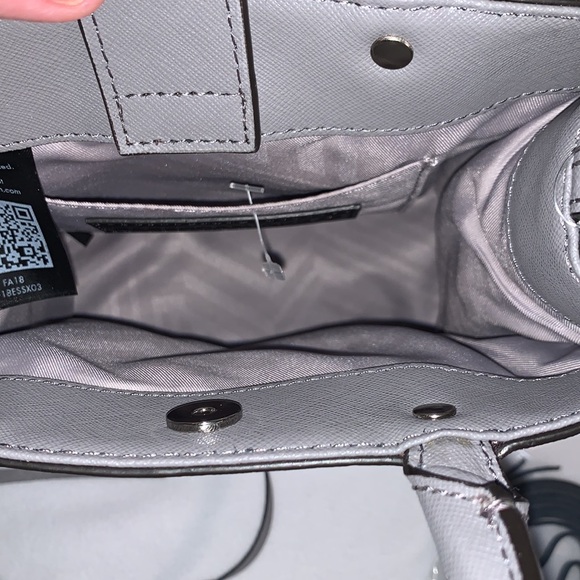 REBECCA MINKOFF BRAND NEW BEAUTIFUL 100% GENUINE LEATHER SHOULDER HAND BAG - Picture 10 of 15